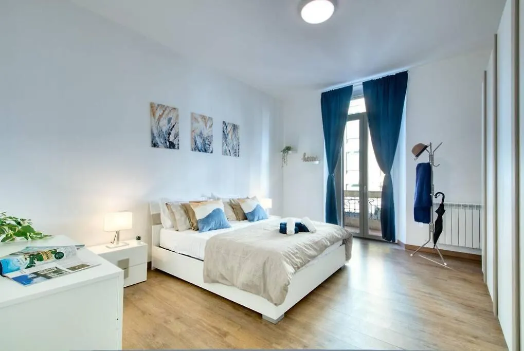 S&M Apartments \